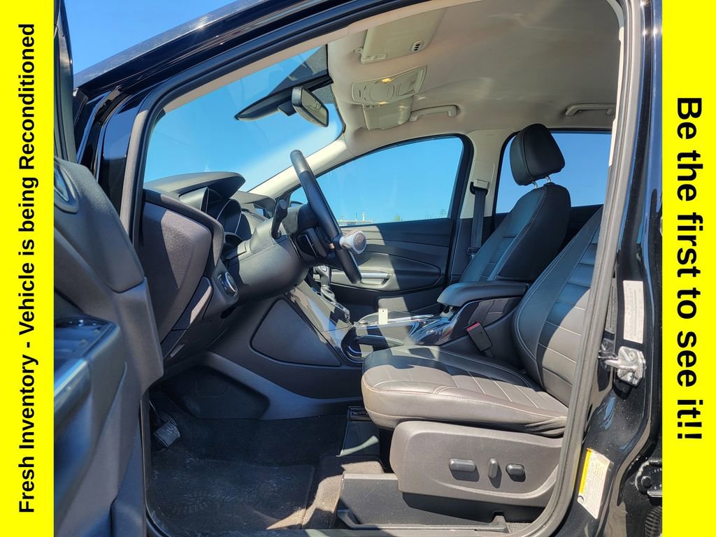 Used 2016 Ford Escape Titanium FWD image 9