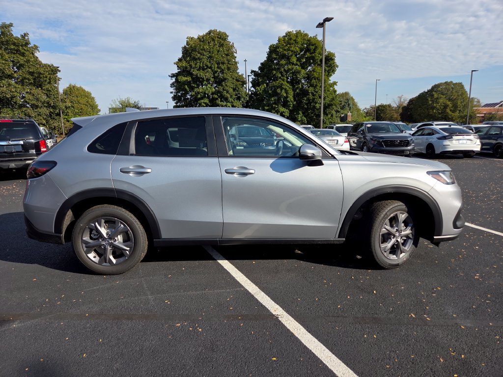 New 2027 Honda HR-V LX image 21