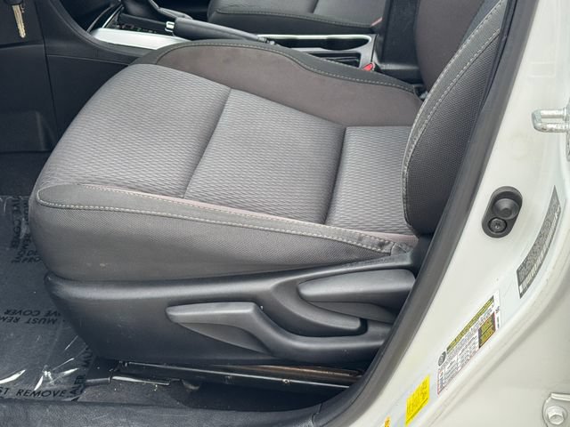 Used 2017 Toyota Corolla LE w/ Carpet Mat Package (TMS) FWD image 12
