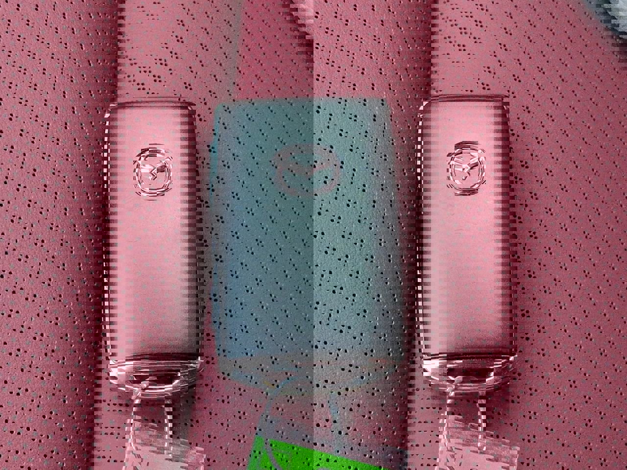 New 2026 MAZDA MAZDA3 Carbon image 27