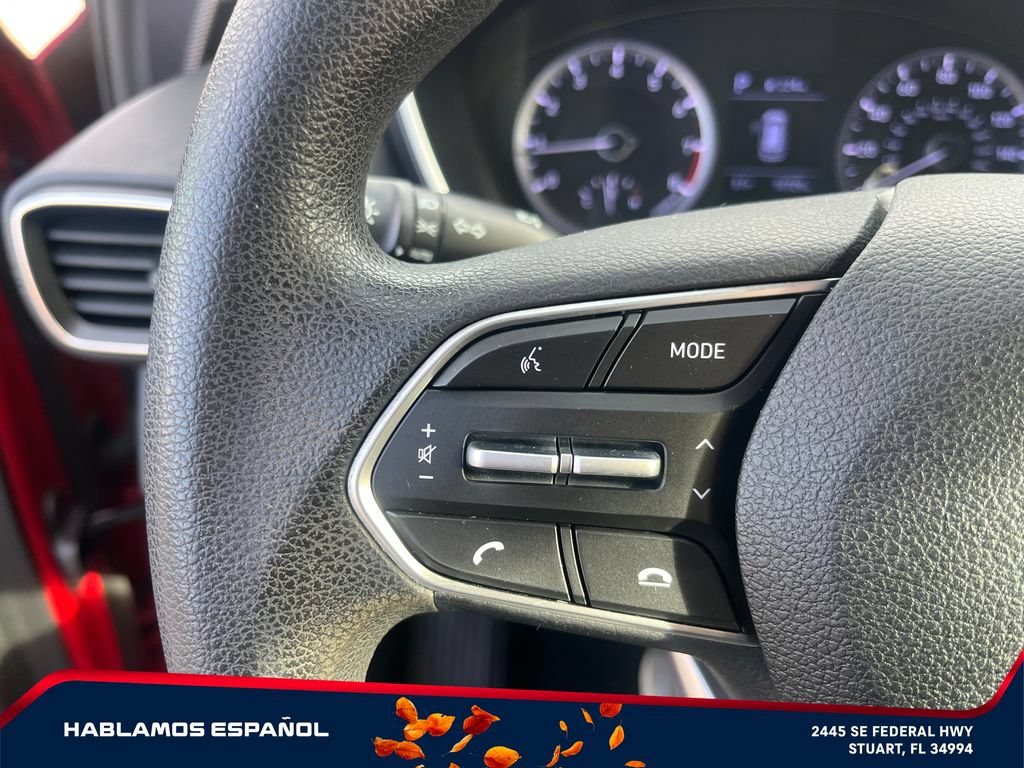 Used 2020 Hyundai Santa Fe SE w/ Cargo Package FWD image 17