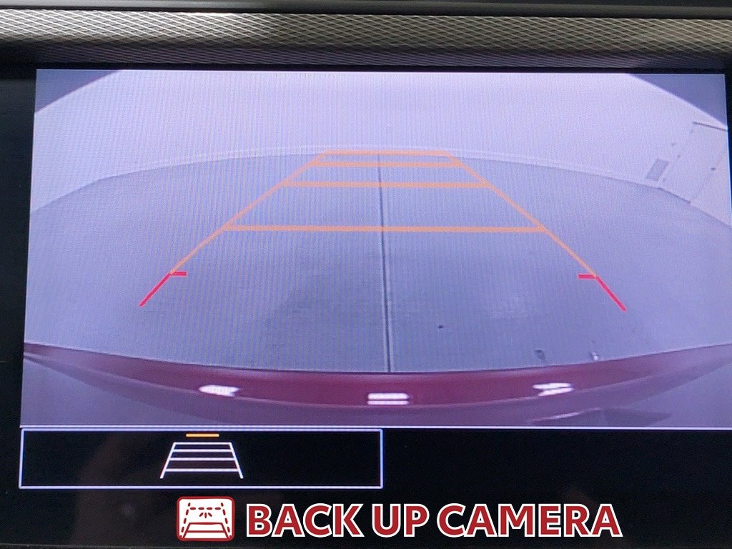 Used 2022 Buick Encore GX Select w/ Sport Touring Package FWD image 21