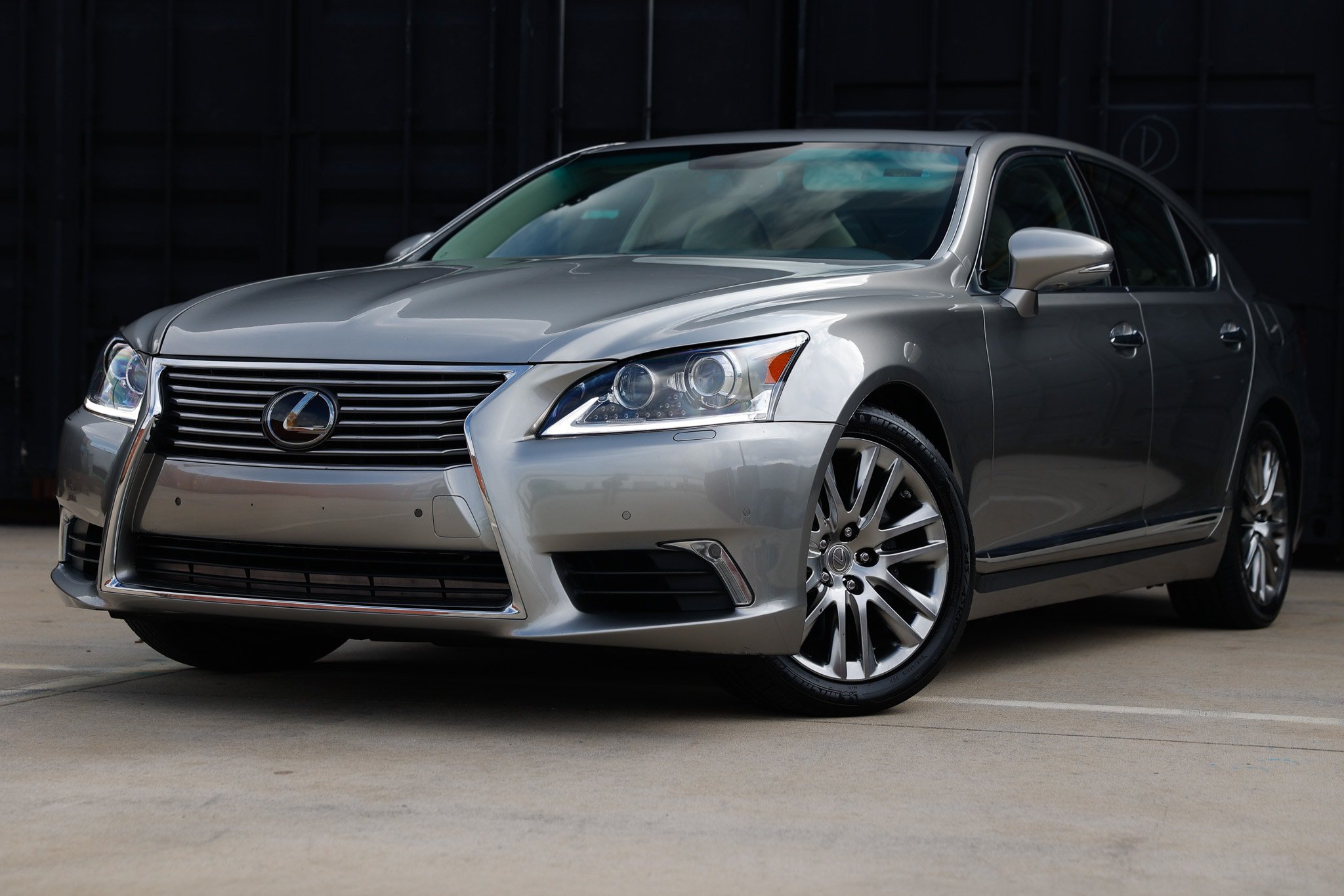 Used 2016 Lexus LS 460 w/ Comfort Package
