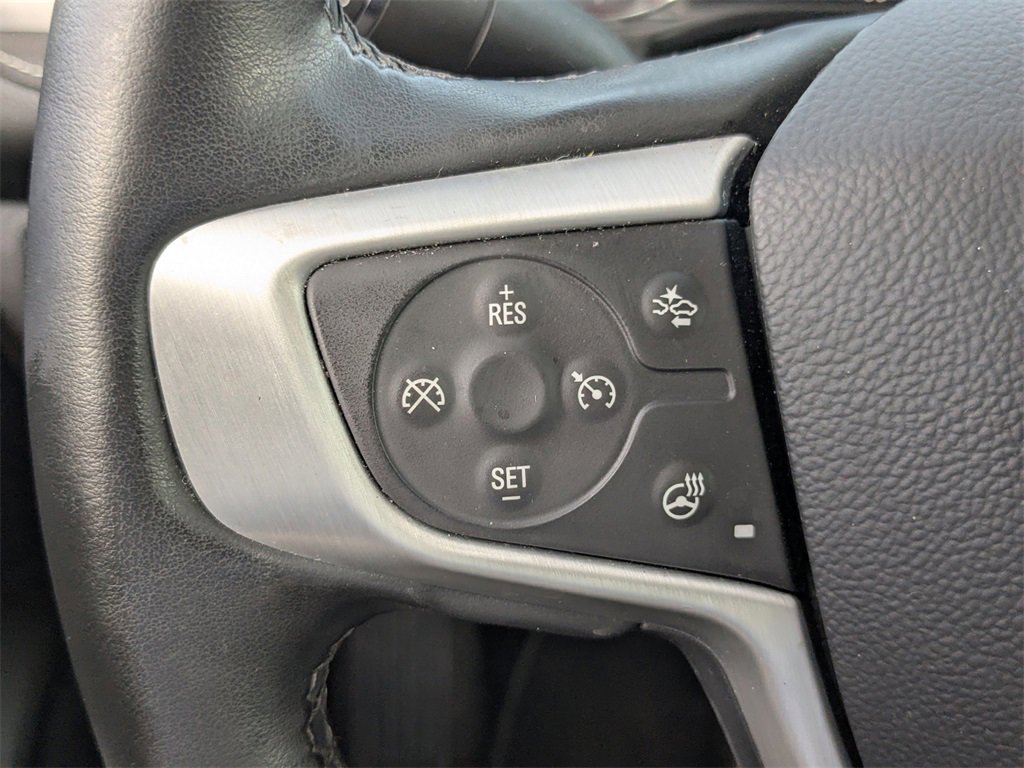 Used 2023 GMC Acadia SLT w/ Elevation Edition image 23