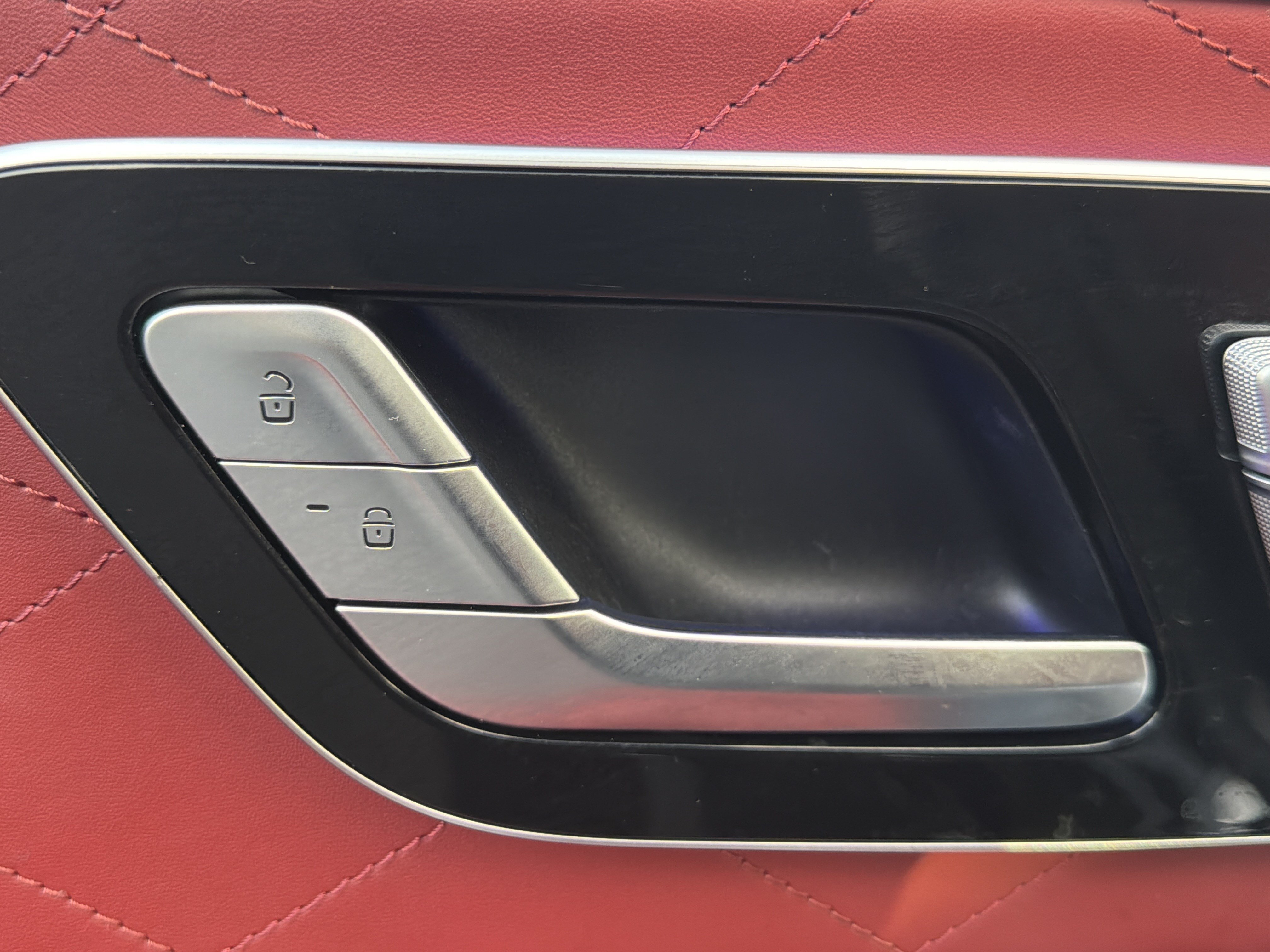 Used 2023 Mercedes-Benz S 580 4MATIC Sedan image 30