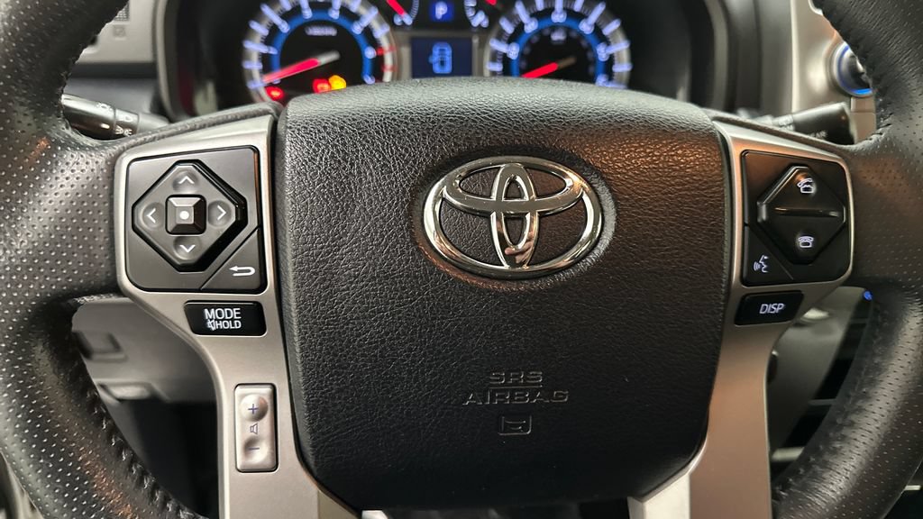 Used 2018 Toyota 4Runner SR5 Premium AWD/4WD image 15