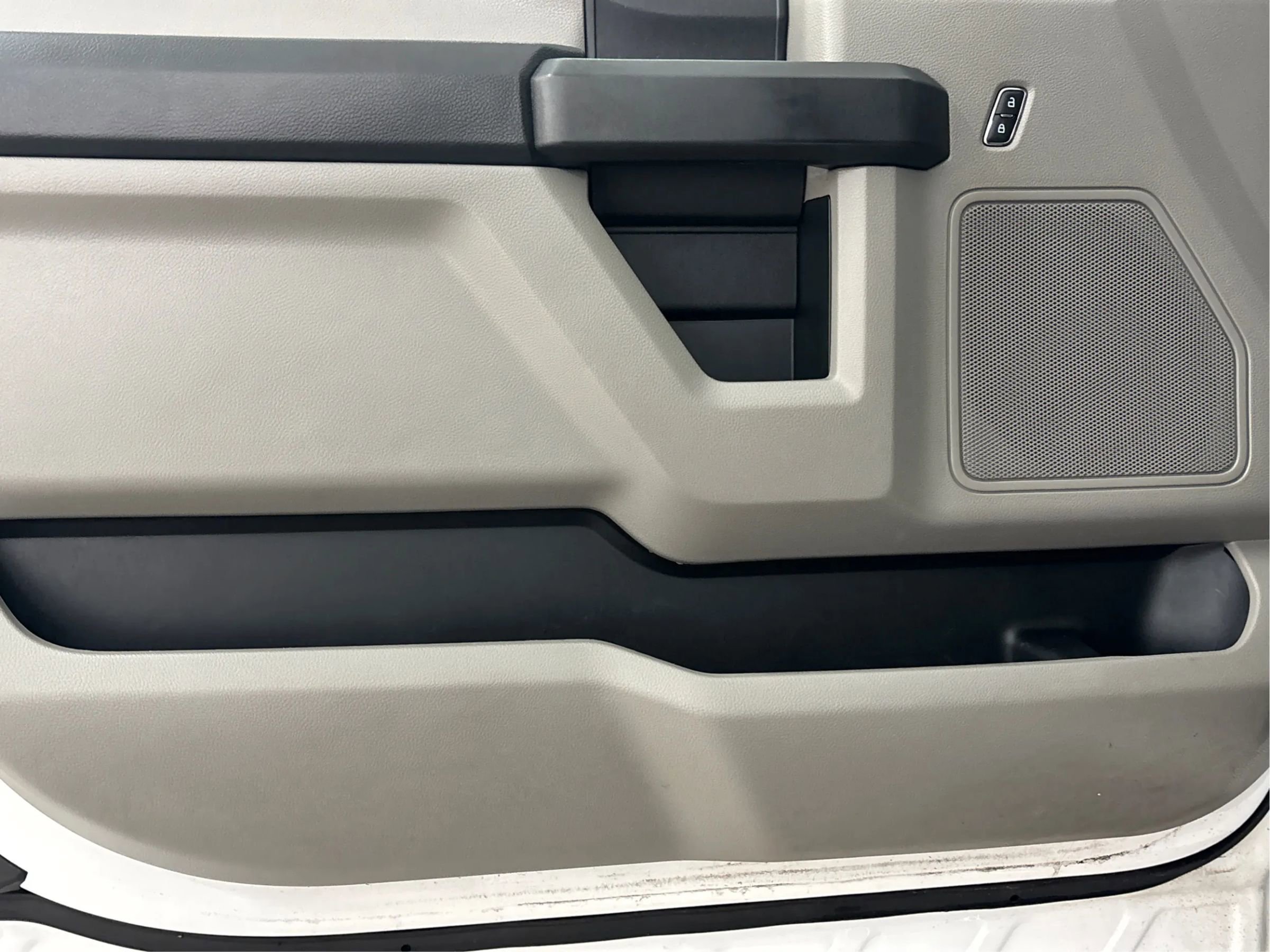 Used 2019 Ford F250 XL w/ XL Value Package image 26