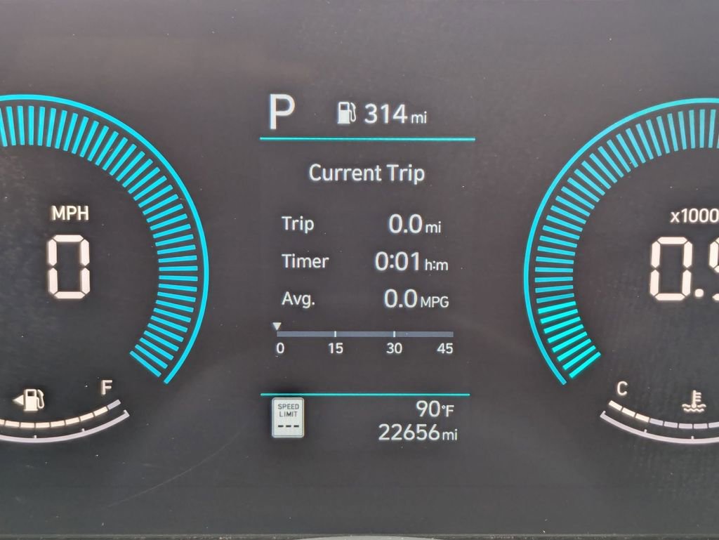 Used 2025 Hyundai Kona SEL FWD image 16