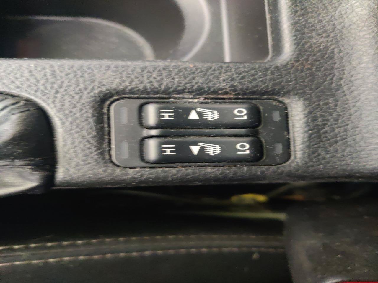 Used 2015 Subaru Crosstrek 2.0i Premium AWD/4WD image 13