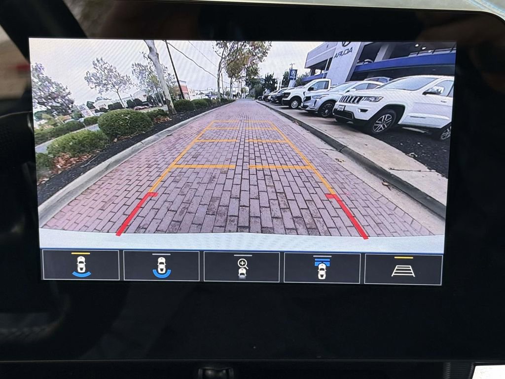 Used 2020 Chevrolet Corvette Stingray Premium Conv w/ 3LT Preferred Equipment Group image 4