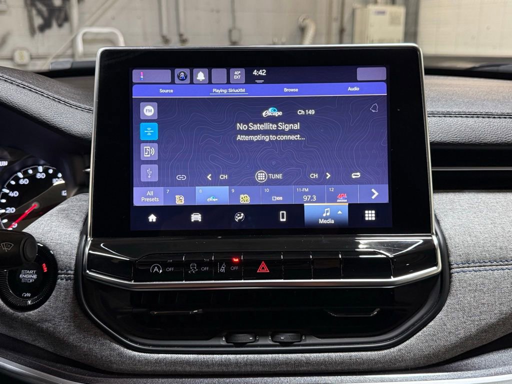 Used 2022 Jeep Compass Latitude image 15