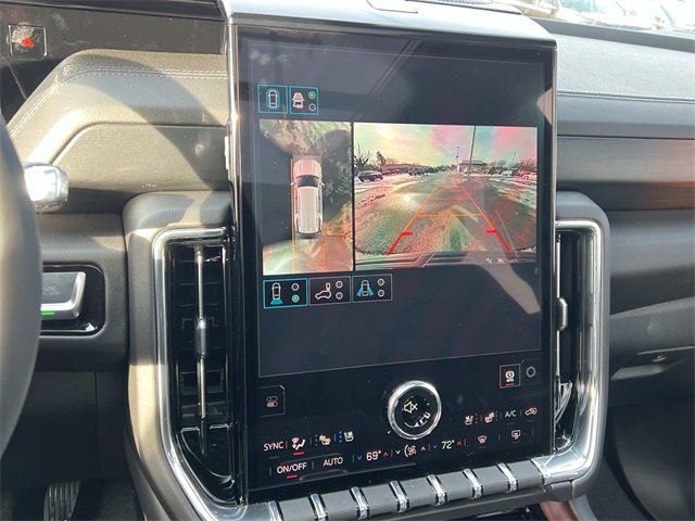 New 2026 GMC Yukon Denali w/ Sun & Power Step Package image 24