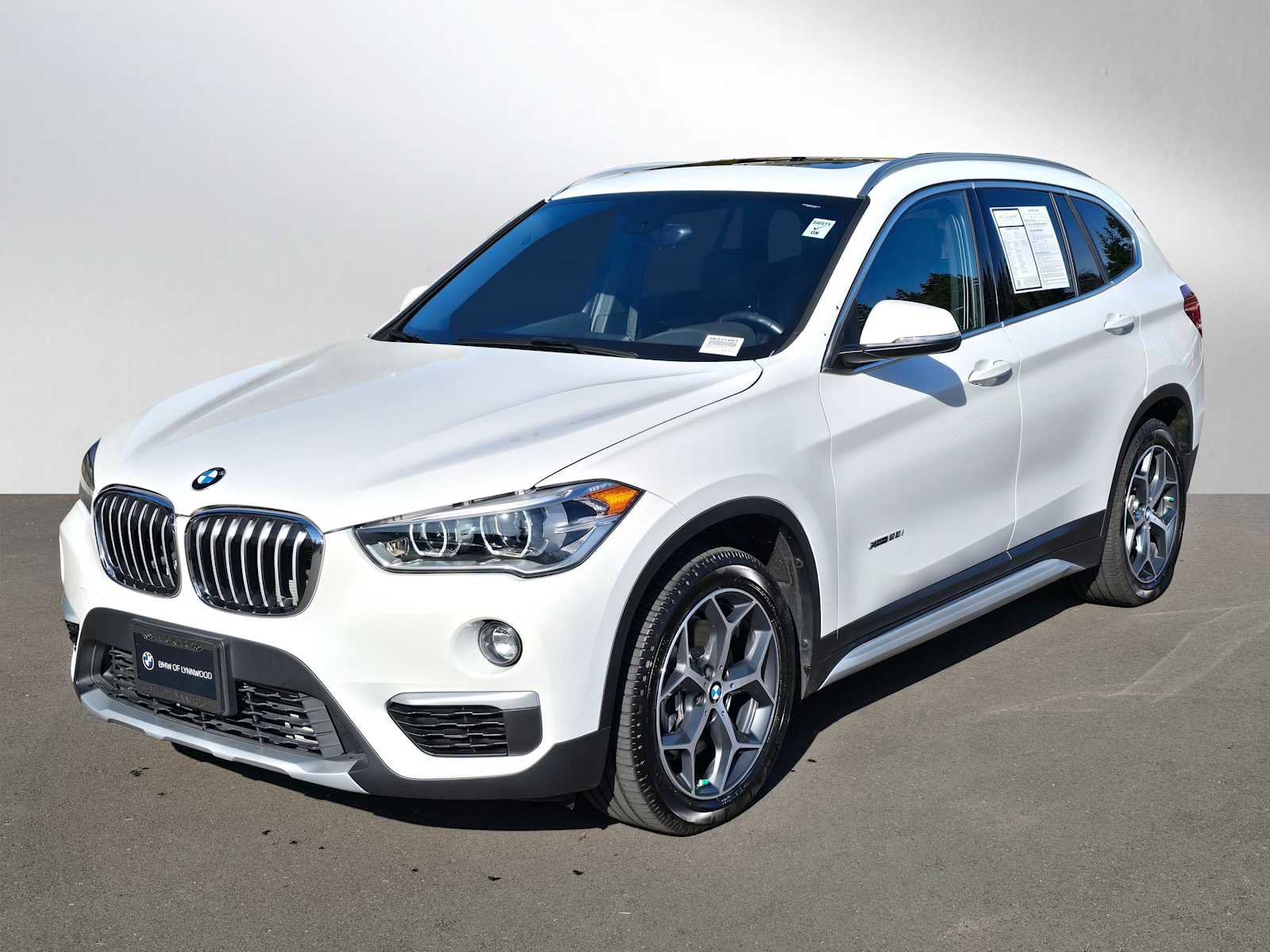 Used 2018 BMW X1 xDrive28i image 7