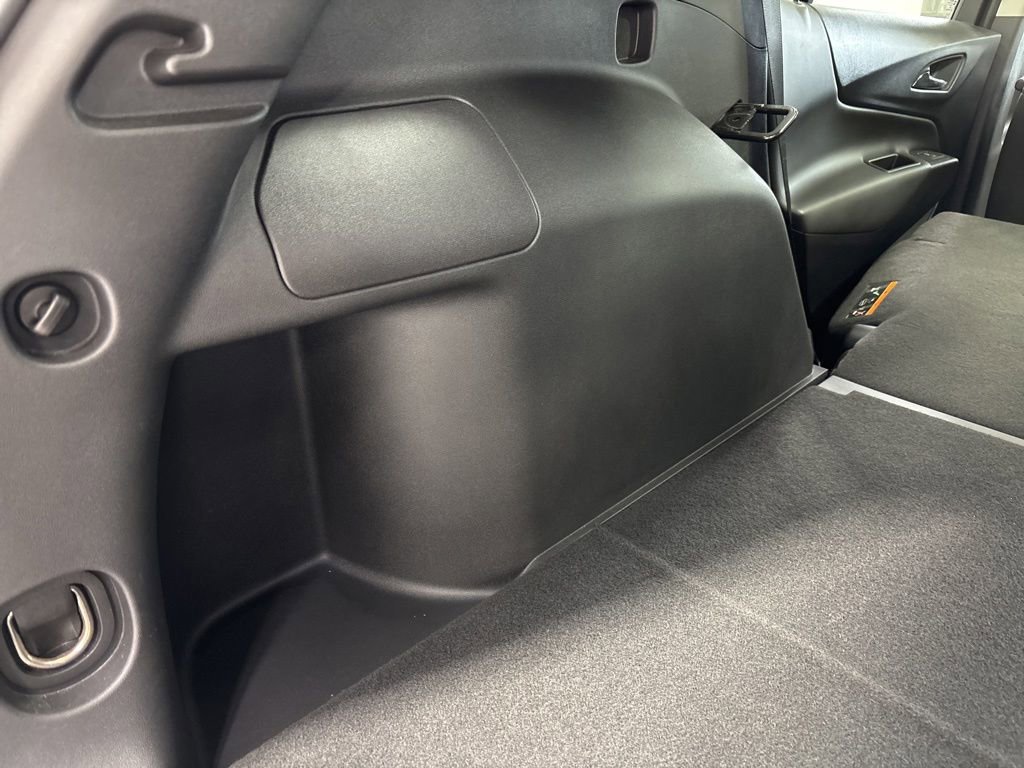 Used 2023 Chevrolet Equinox LT AWD/4WD image 42