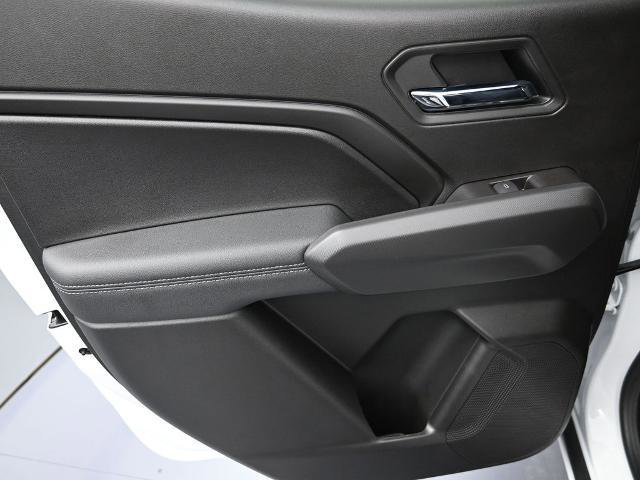 New 2025 Chevrolet Colorado LT image 21