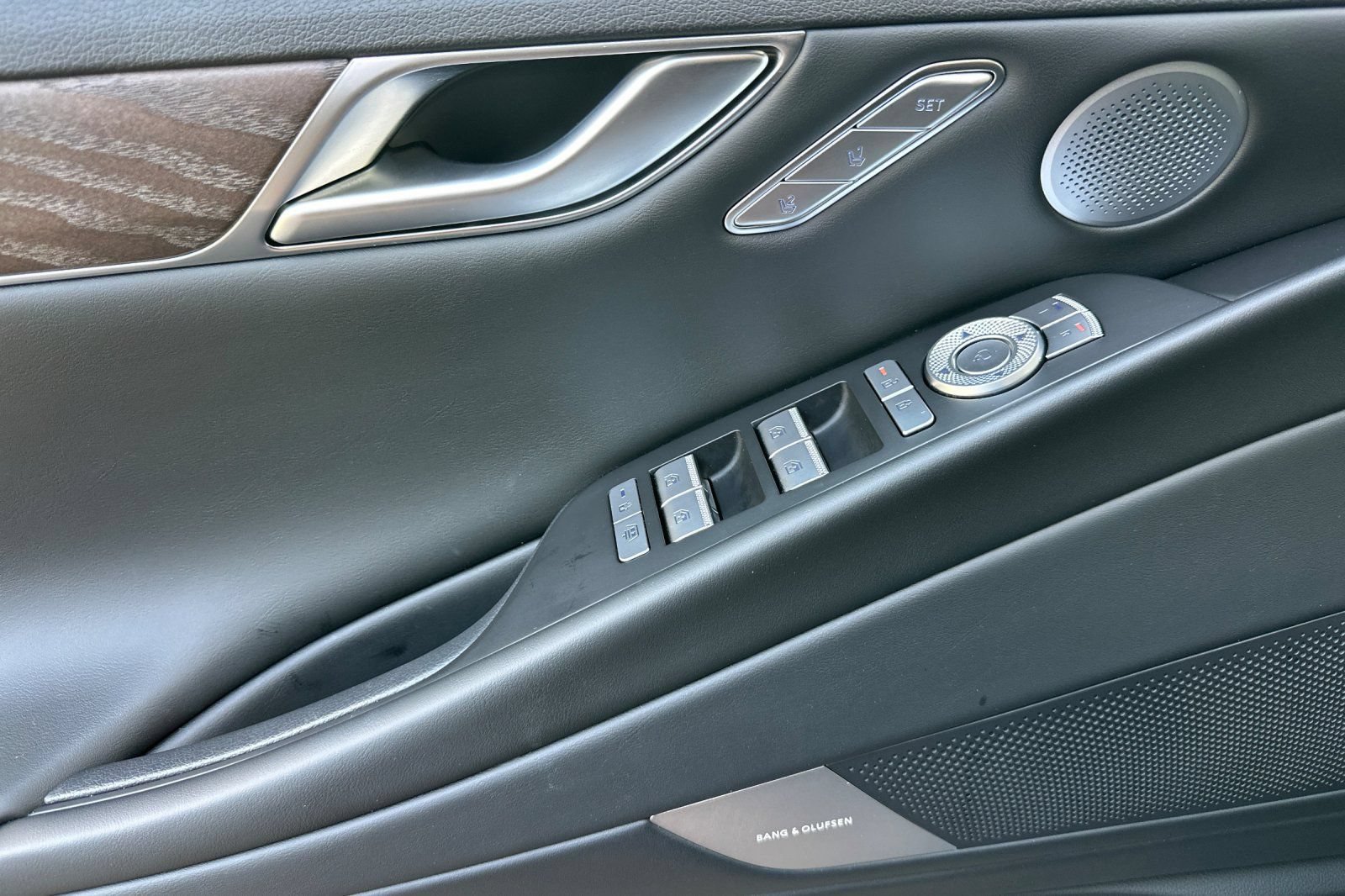 Used 2026 Genesis G80 2.5T Advanced AWD/4WD image 14