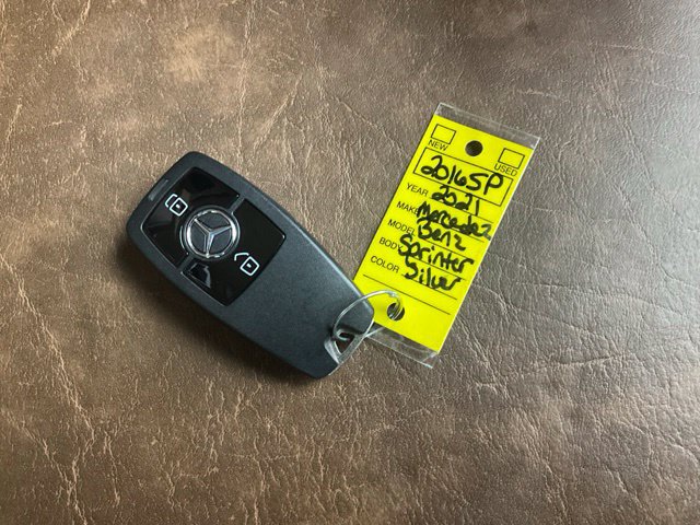 Used 2021 Mercedes-Benz Sprinter 2500 image 42
