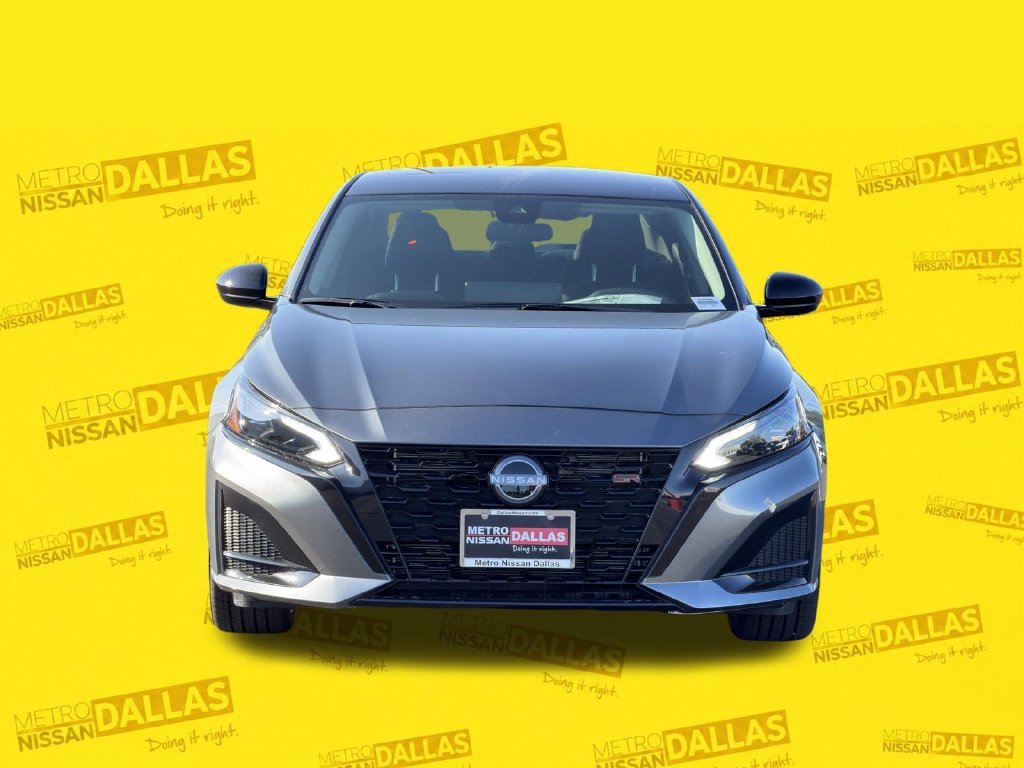 New 2026 Nissan Altima 2.5 SR FWD image 3