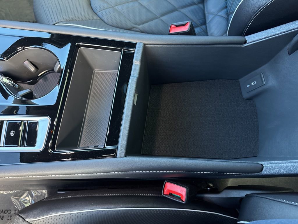 New 2026 Volkswagen Atlas Cross Sport SEL Premium R-Line image 22