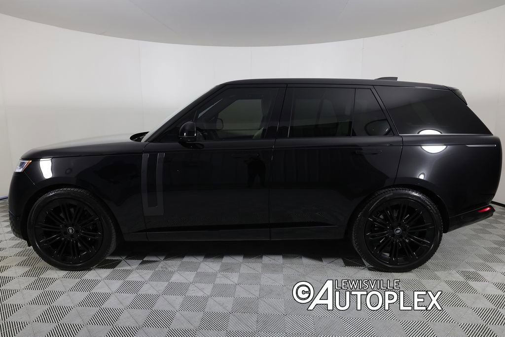 Used 2024 Land Rover Range Rover SE image 8