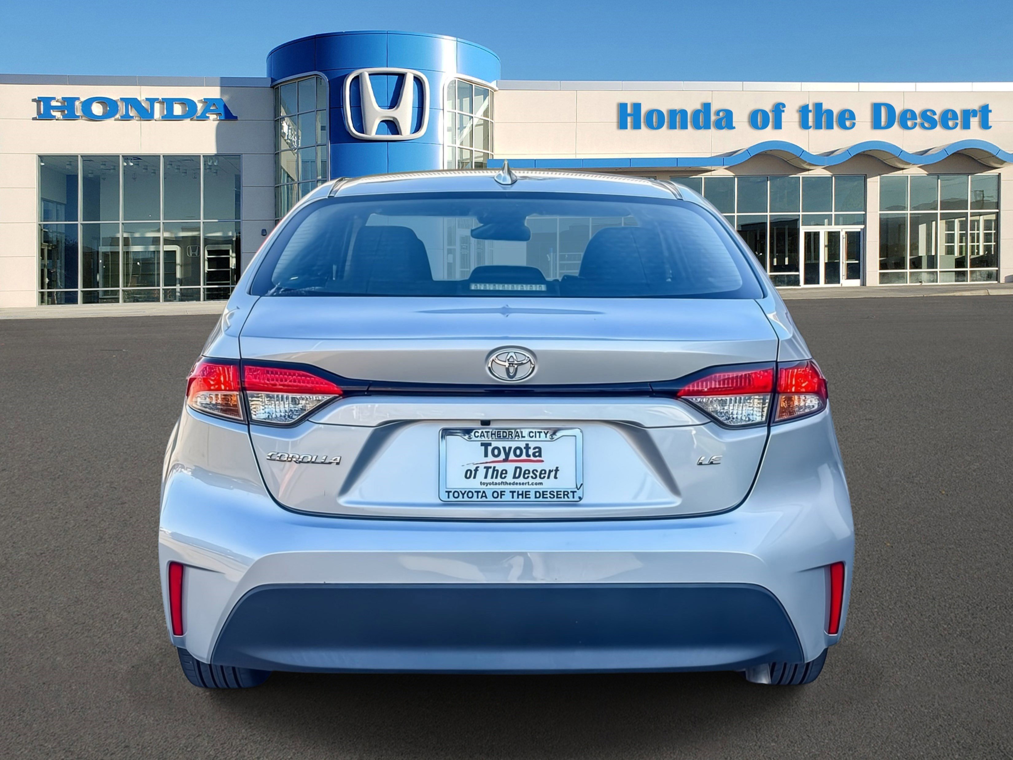 Used 2023 Toyota Corolla LE image 6