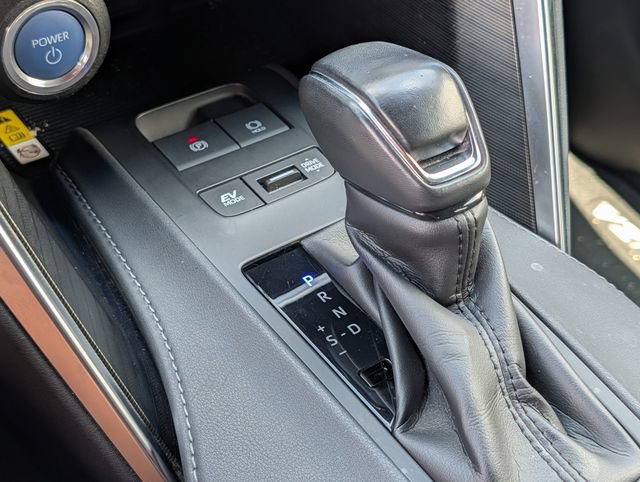 Used 2021 Toyota Venza Limited AWD/4WD image 20