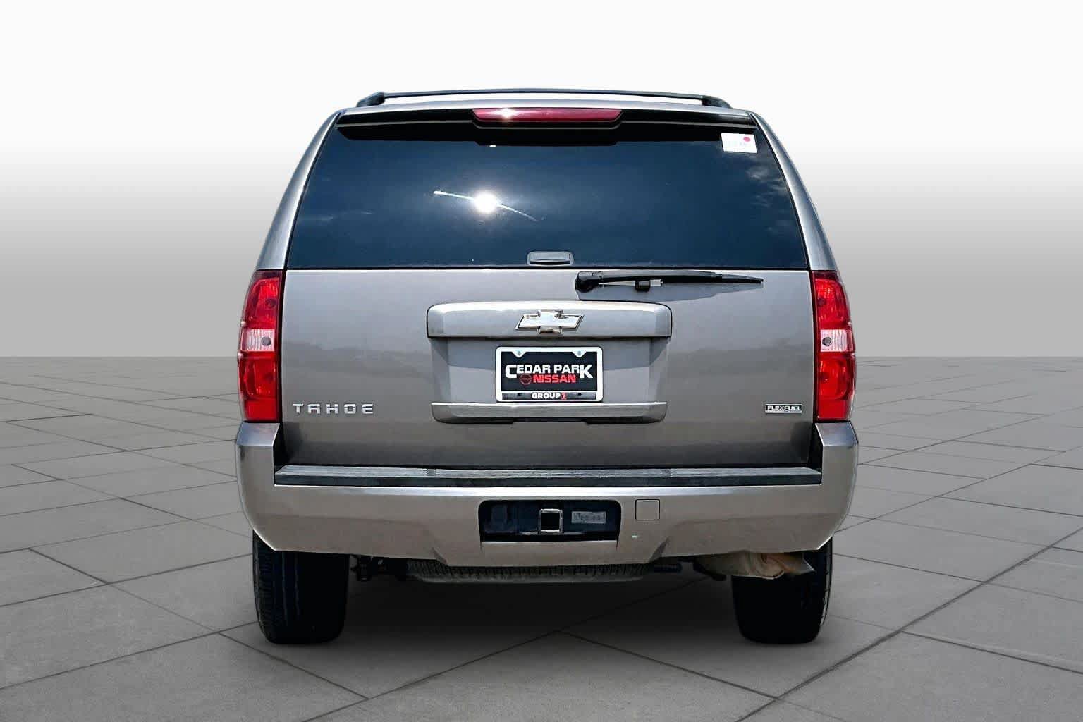 Used 2011 Chevrolet Tahoe LS RWD image 4