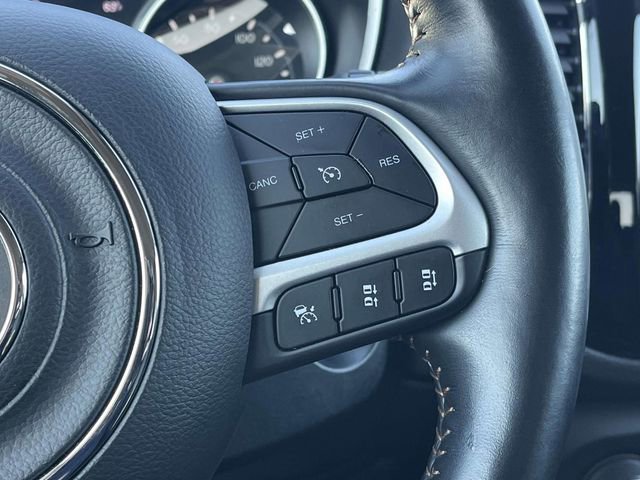 Used 2021 Jeep Compass Limited image 27