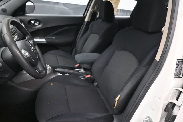 Used 2014 Nissan Juke S FWD image 19