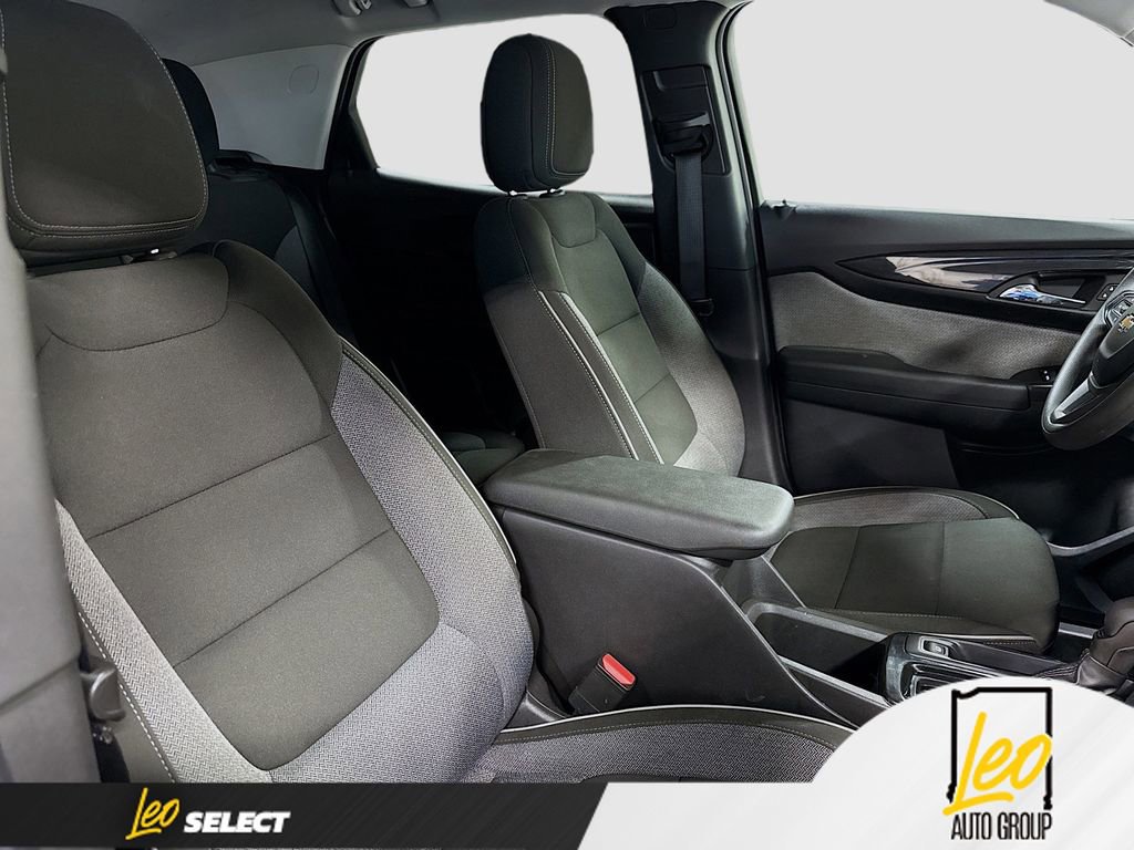 Used 2025 Chevrolet TrailBlazer LT image 25