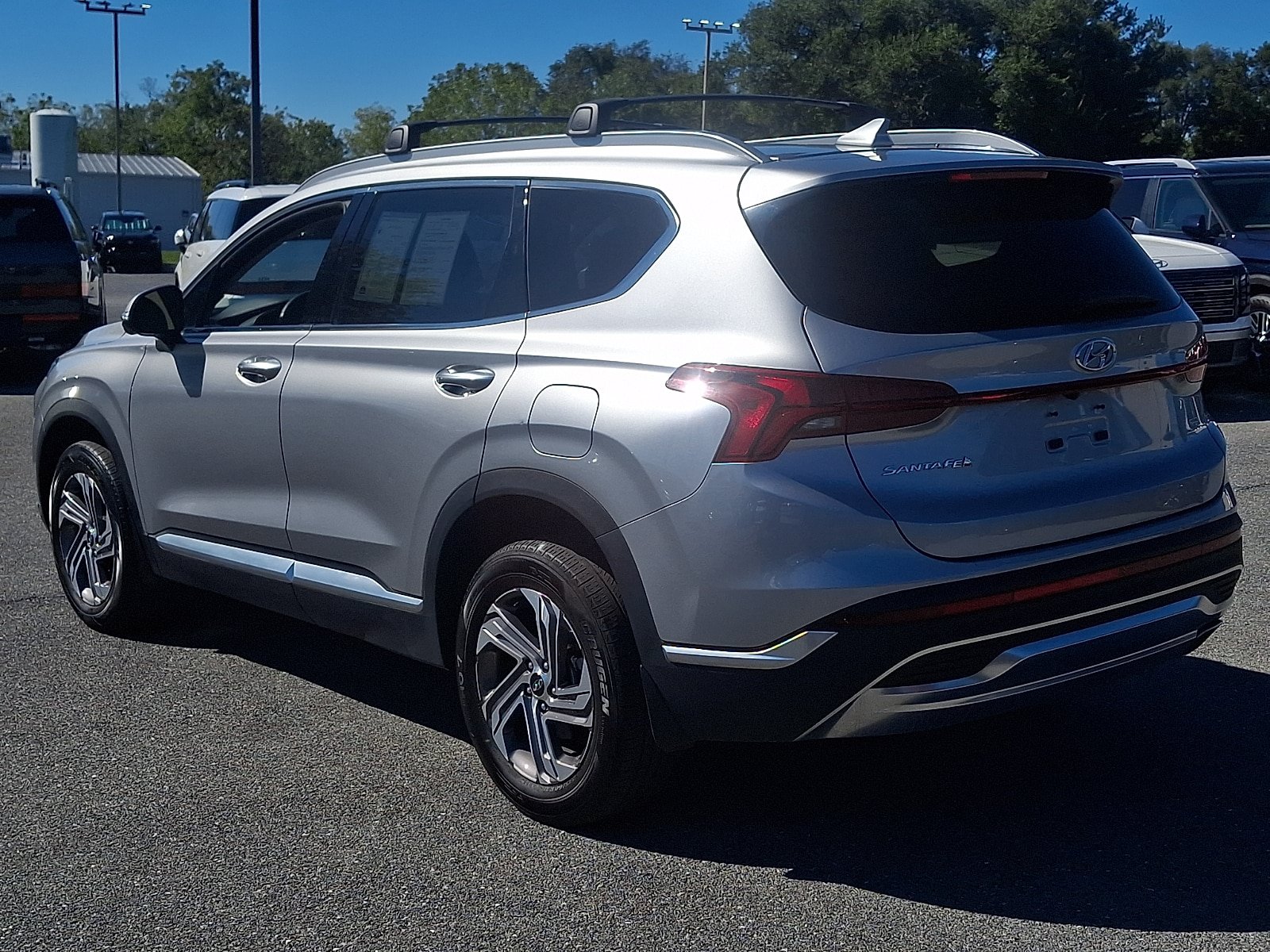 Certified 2023 Hyundai Santa Fe SEL w/ Premium Package AWD/4WD image 7