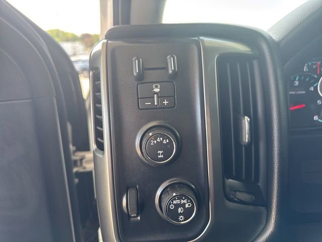 Used 2017 Chevrolet Silverado 2500 LT w/ All Star Edition AWD/4WD image 11