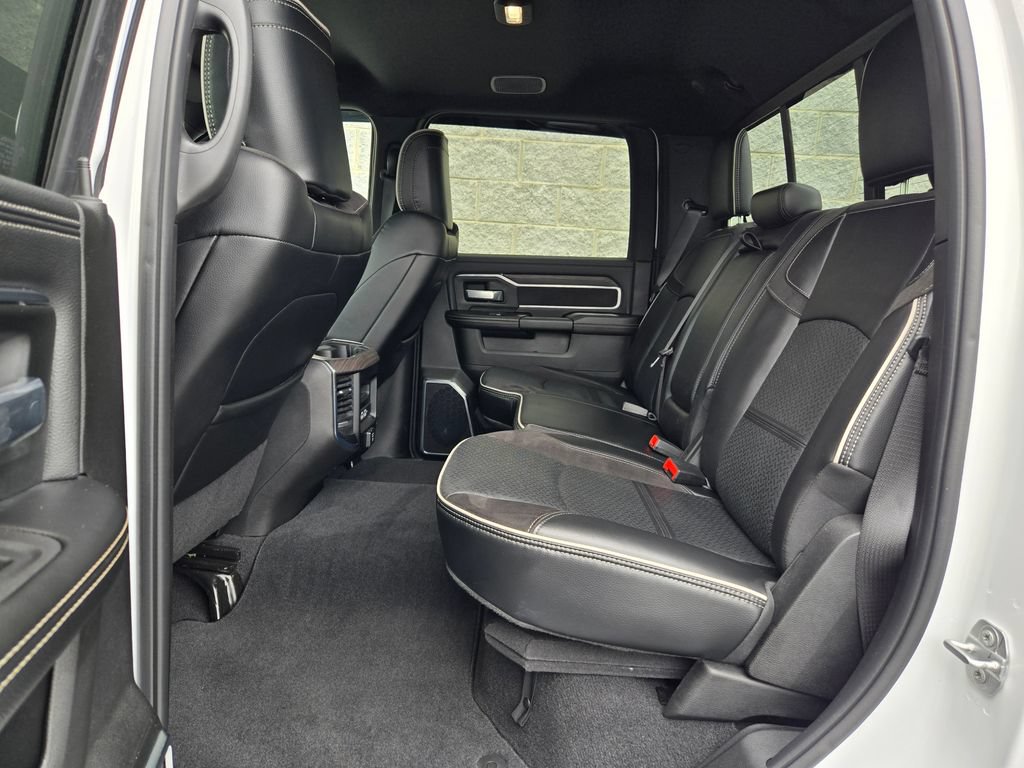 Used 2025 RAM 2500 Laramie AWD/4WD image 41