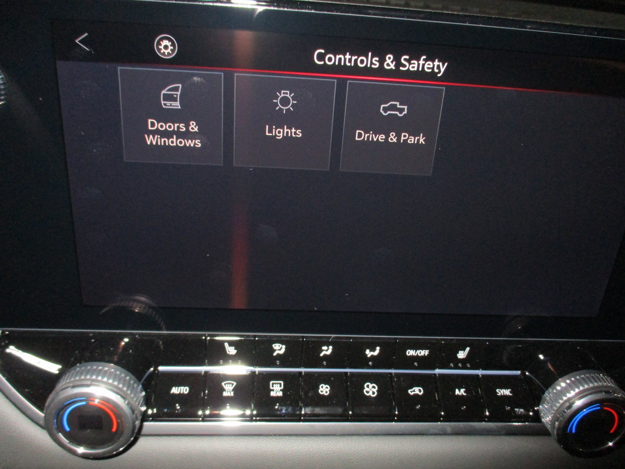 New 2026 GMC Canyon Elevation w/ Convenience Package image 35