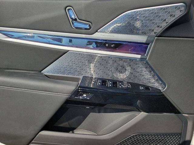 New 2026 BMW i7 xDrive60 w/ Executive Package AWD/4WD image 21
