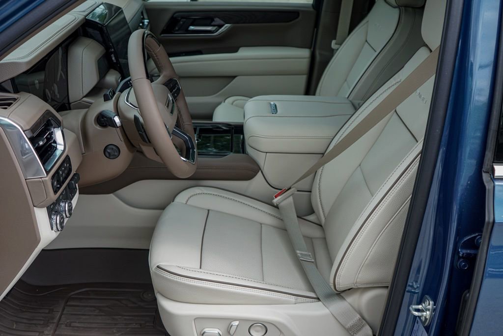 New 2026 GMC Yukon Denali image 10