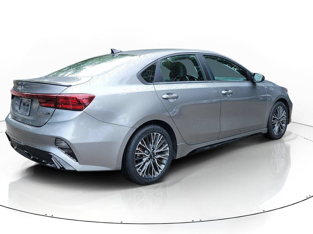 Certified 2023 Kia Forte GT-Line FWD image 7