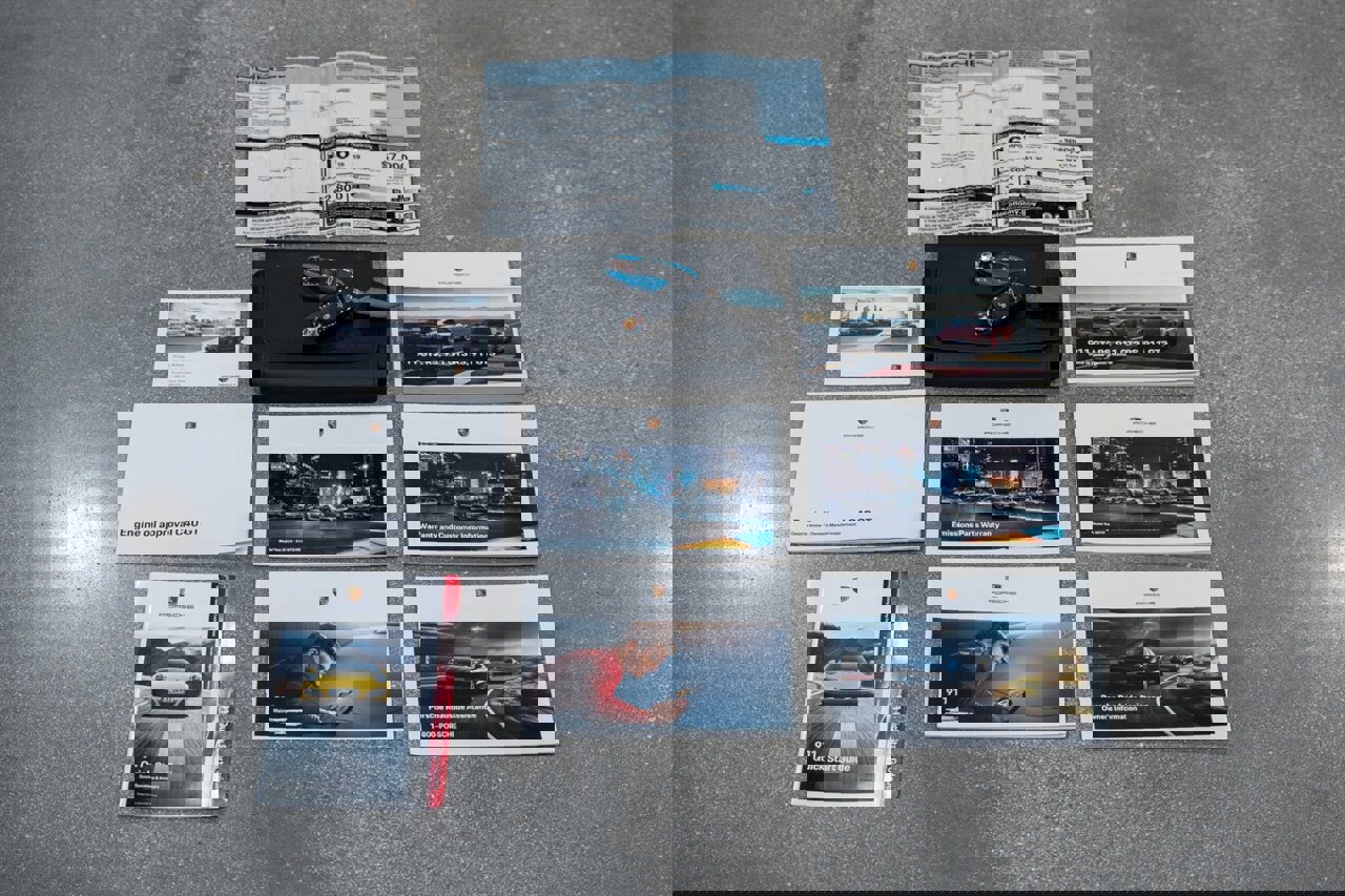 Used 2019 Porsche 911 GT3 RS image 28