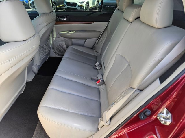 Used 2013 Subaru Outback 3.6R Limited AWD/4WD image 20
