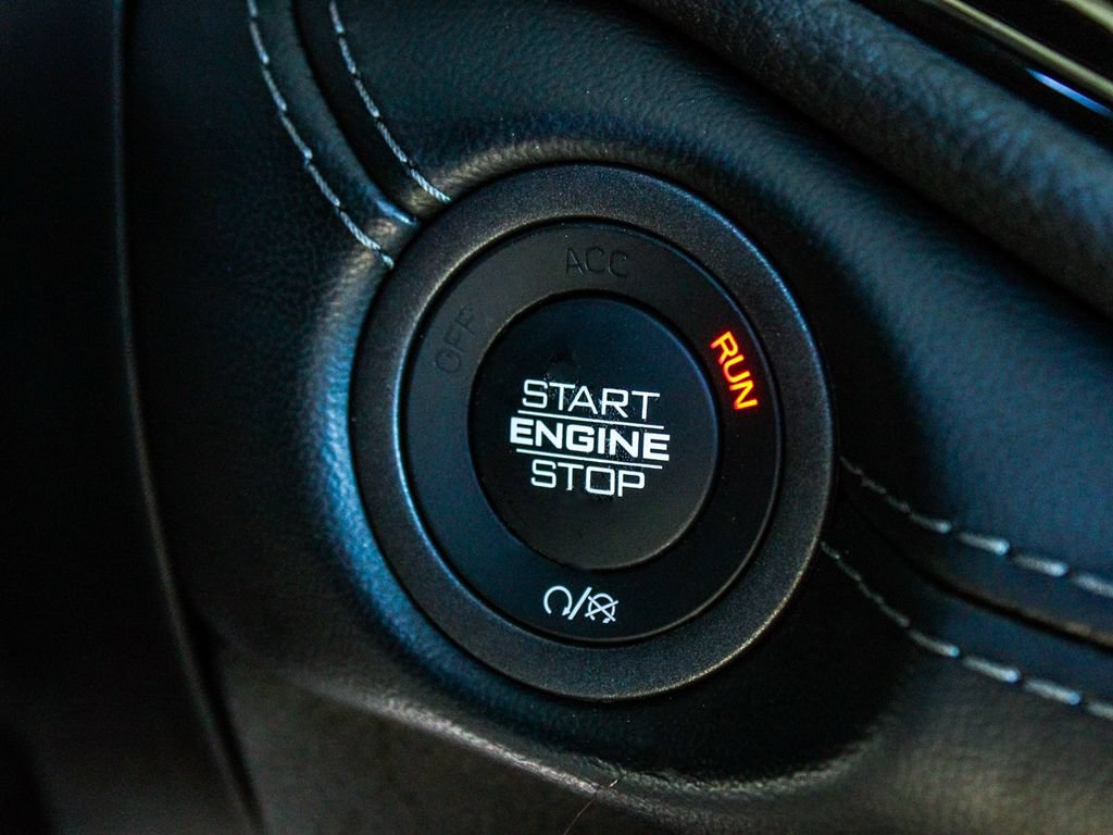 Used 2021 Dodge Durango GT w/ Blacktop Package AWD/4WD image 30