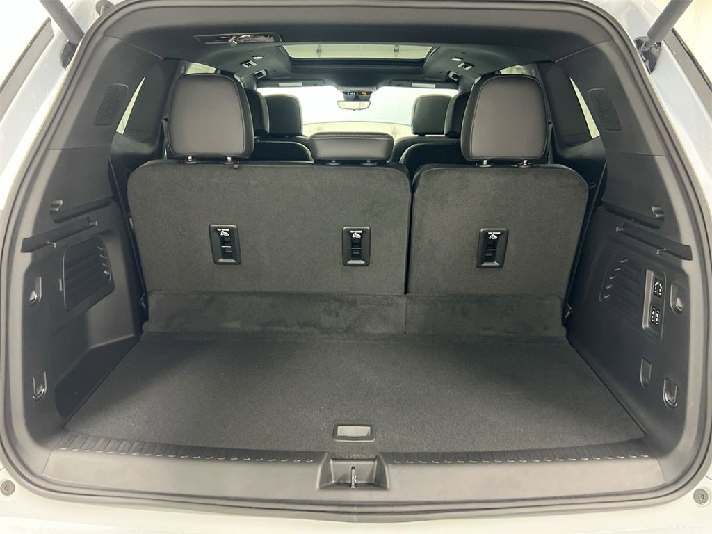 New 2026 Buick Enclave Avenir w/ Super Cruise Package image 25