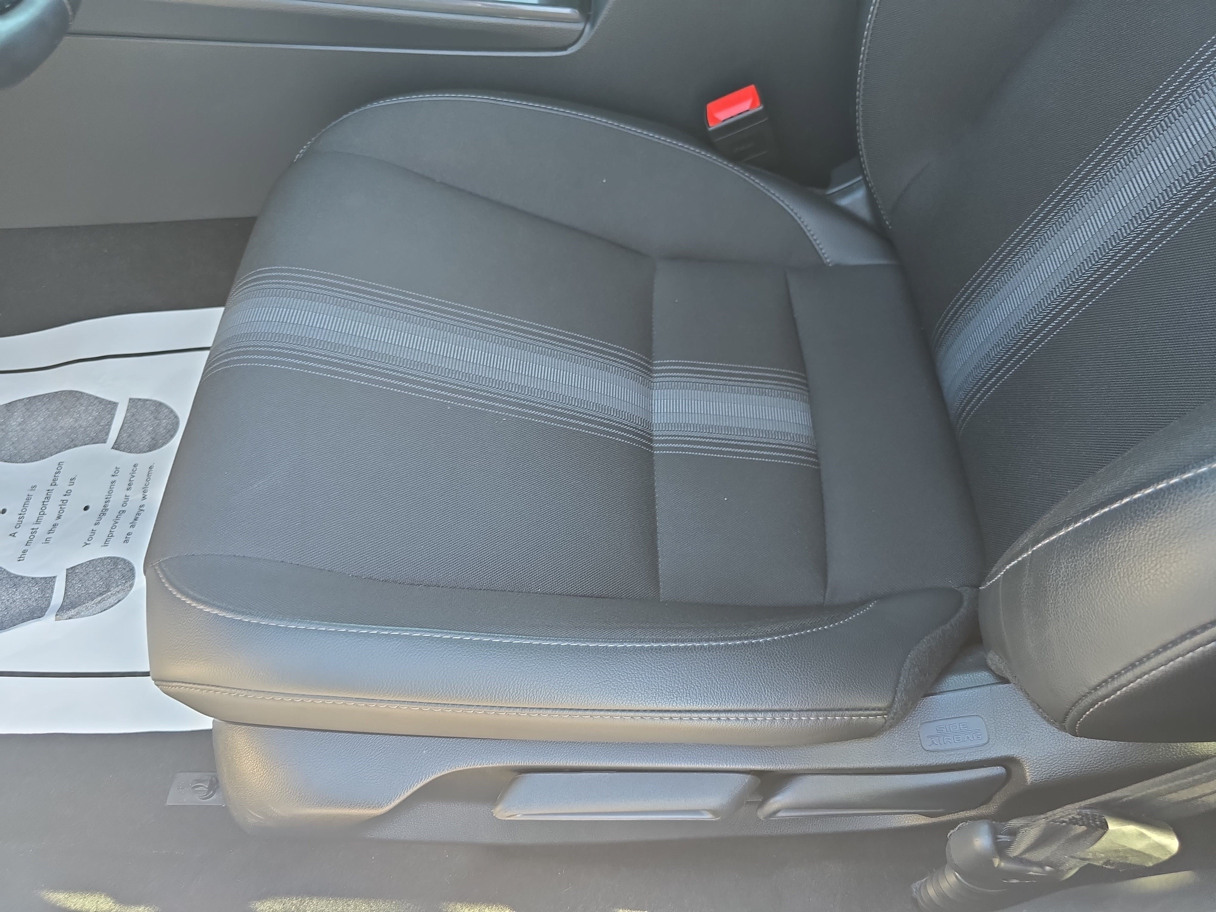 Used 2025 Honda Civic Sport image 27