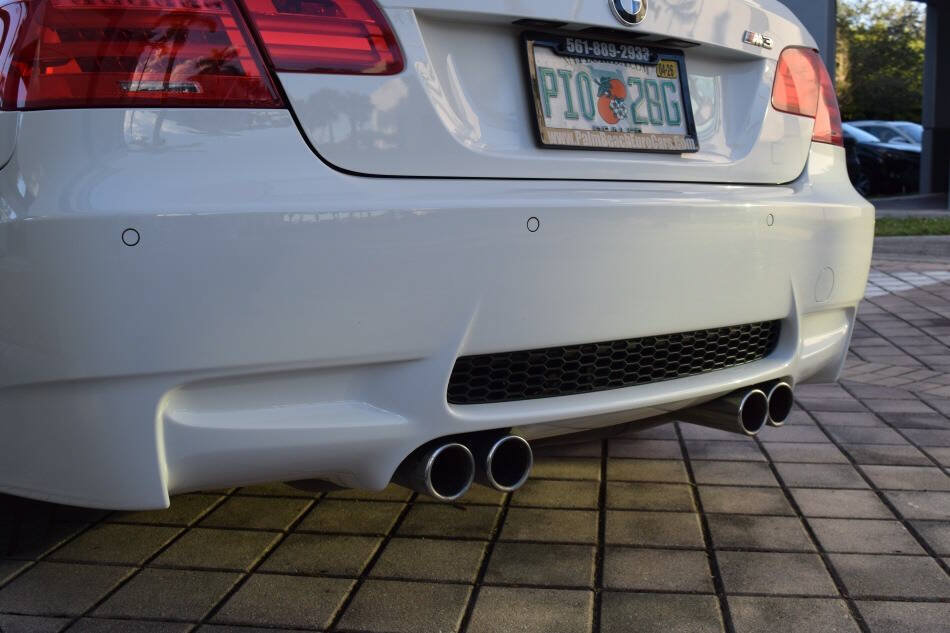 Used 2011 BMW M3 Convertible RWD image 21