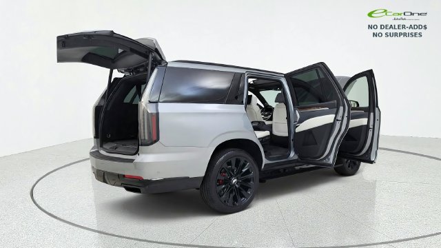 Used 2026 Cadillac Escalade Platinum Sport w/ LPO, ONYX Package AWD/4WD image 20