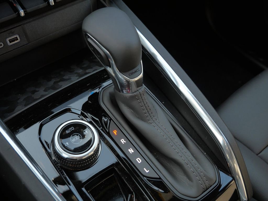 New 2026 GMC Canyon Elevation w/ Convenience Package image 44