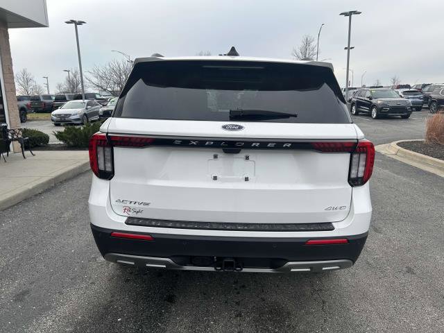 New 2025 Ford Explorer Active w/ Active Comfort Package image 5