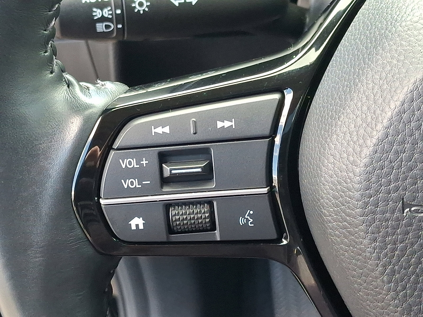 Certified 2023 Honda CR-V EX-L image 23