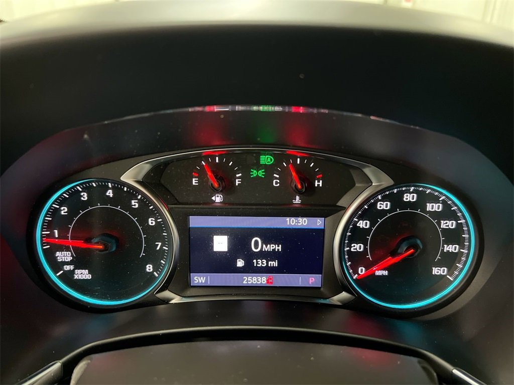 Used 2022 Chevrolet Equinox Premier image 11