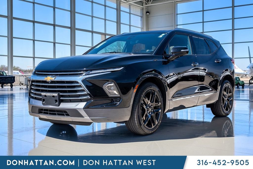 Used 2023 Chevrolet Blazer Premier w/ Driver Confidence II Package AWD/4WD image 1