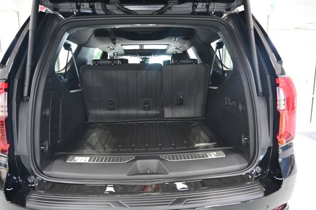 New 2026 GMC Yukon XL AT4 w/ AT4 Premium Plus Package AWD/4WD image 33
